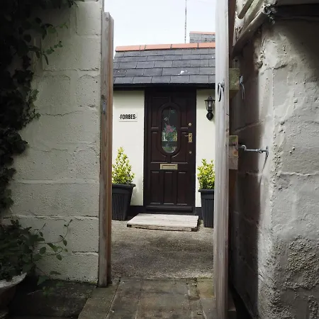 The Smugglers Restaurant With Guest house 4*
