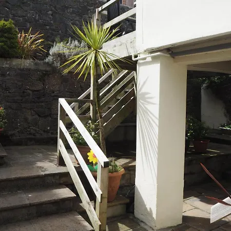 Guest house The Smugglers Restaurant With